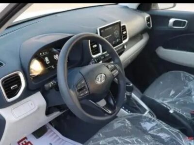 2026 Hyundai Venue 1.6 Litres 4 Cylinders Petrol Engine White Black SUV GCC Specs Automatic