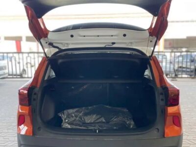 2026 Kia Seltos 2.0-Liter 4-Cylinder Petrol Engine Orange Black SUV GCC Specs Automatic