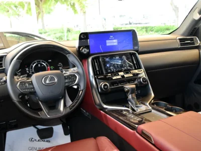 2023 Lexus LX-Series LX 600 Signature 3.5L V6 Twin-Turbo Petrol Engine Green Red SUV GCC
