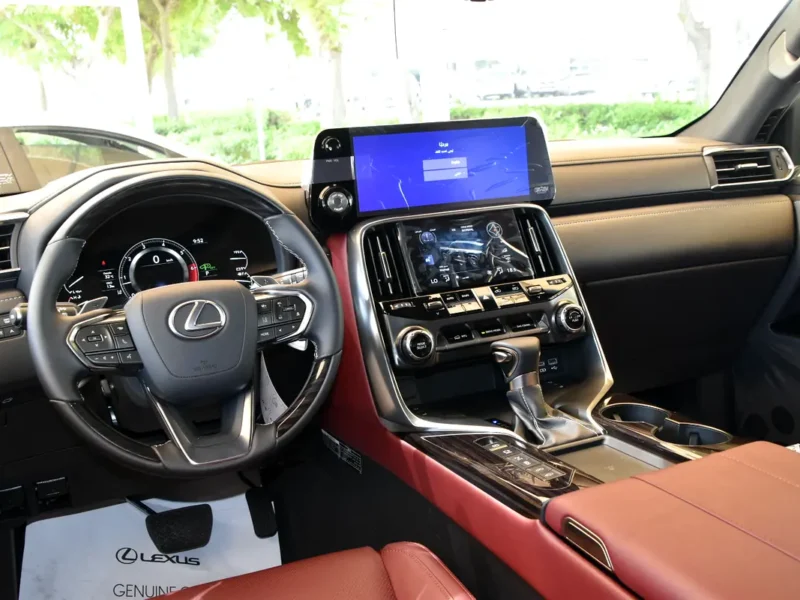 2023 Lexus LX-Series LX 600 Signature 3.5L V6 Twin-Turbo Petrol Engine Green Red SUV GCC