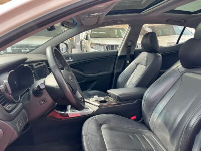 2012 Kia Optima K5 2.0 Litres 4 Cylinders Petrol Engine White Black Sedan Korean Specs