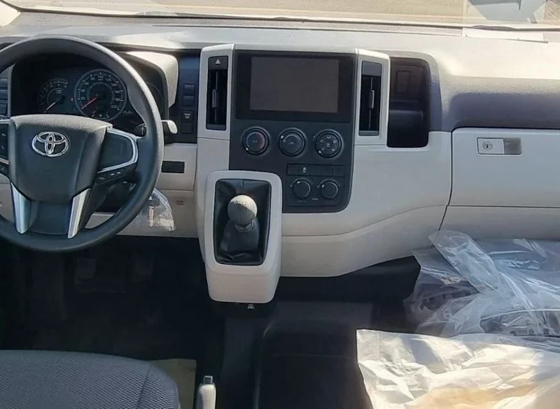 2026 Toyota Hiace DX2.8 Litres 4 Cylinders Diesel Engine White Black Van Manual GCC Specs
