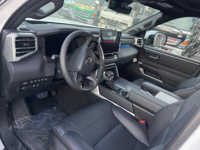 2026 Toyota Sequoia i-FORCE MAX 3.4-liter twin-turbo V6 Hybrid Engine White Black SUV