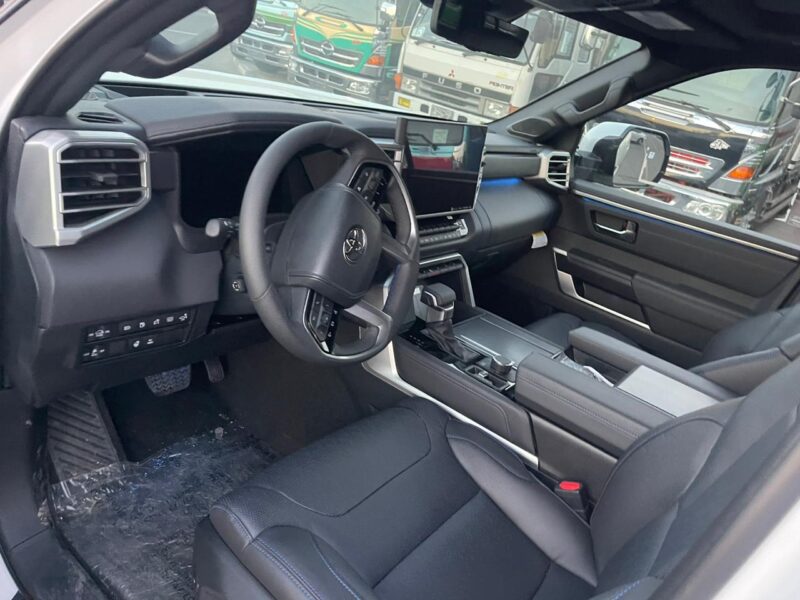 2026 Toyota Sequoia i-FORCE MAX 3.4-liter twin-turbo V6 Hybrid Engine White Black SUV