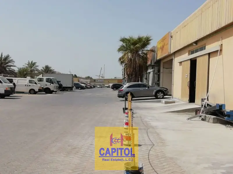 Al Quoz 4 Prime and Efficiently Designed Warehouse Unit | 275 Sq Ft | Easy Loading-Unloading | 24/7 Access