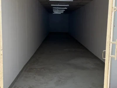 Al Quoz Neat and Spacious 850 Sq Ft Warehouse | Easy Access | Al Quoz 1 | Ready To Use