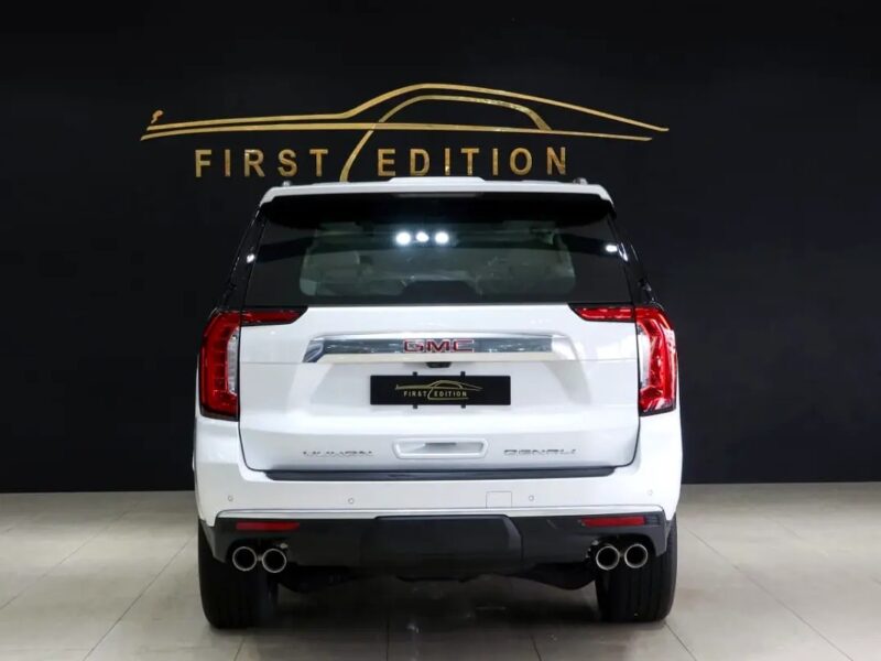 2023 GMC Yukon Denali 6.2 Litres V8 Petrol Engine White Beige SUV GCC Specs Automatic