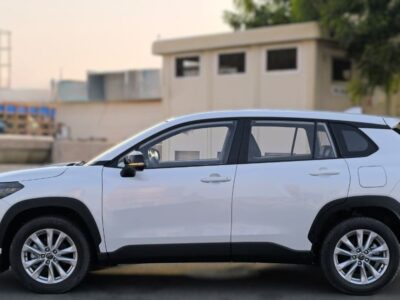 2026 Toyota Corolla Cross GLI 2.0 Litres 4 Cylinders Hybrid Engine White Black SUV Chinese Specs