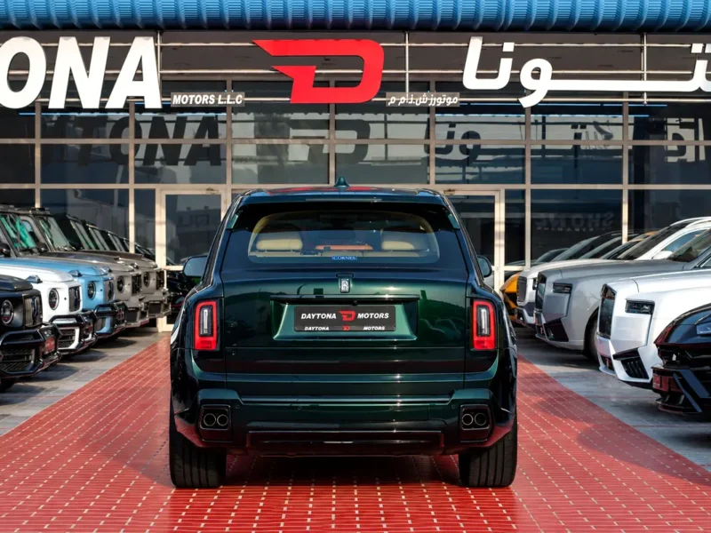 2026 Rolls-Royce Cullinan Black Badge 6.75 Litres V12 Twin-Turbo Petrol Engine Green Beige SUV
