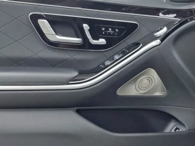2023 Mercedes Benz S 580 4MATIC 4.0 Litres 8 Cylinders Hybrid Engine Black Sedan Korean Specs