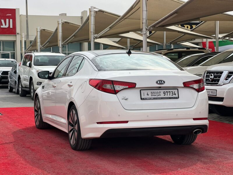 2012 Kia Optima K5 2.0 Litres 4 Cylinders Petrol Engine White Black Sedan Korean Specs