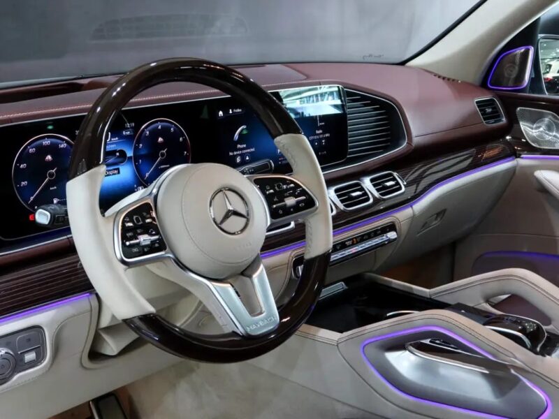2023 Mercedes-Maybach GLS-Class GLS 600 4Matic 4.0L V8 Biturbo Engine Silver Beige SUV GCC