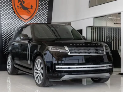 2026 Land Rover Range Rover AUTOBIOGRAPHY P530 4.4L V8 Twin-Turbo Black Red SUV GCC