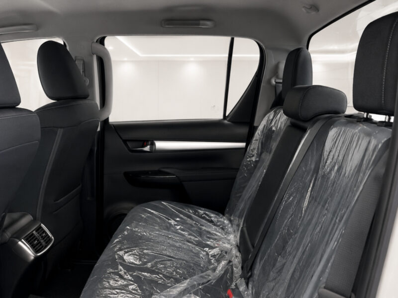 2027 Toyota Hilux Trailhunter 2.8L 1GD-FTV Turbo Diesel Engine White Black Pickup Truck GCC