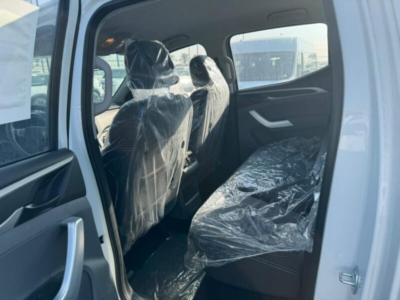 2022 MG T60 2.8-Litre Turbo-Diesel Engine White Black Pickup Truck GCC Specs Automatic