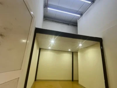 Al Quoz 4 450 SQFT WAREHOUSE AVAIALBLE FOR RENT