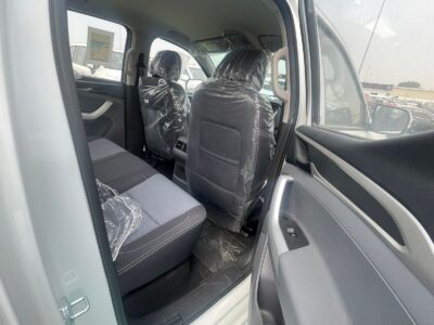 2023 MG T60 2.8-Litre Turbo-Diesel Engine White Grey Pickup Truck GCC Specs Automatic