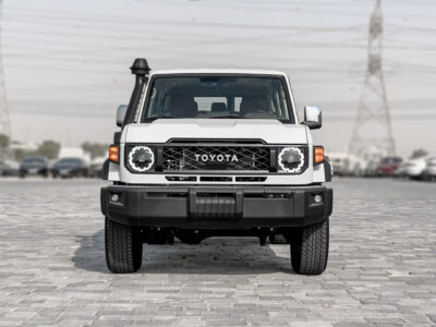2026 Toyota Land Cruiser LC76 2.8 Litres 4-Cylinder Turbo Diesel Engine White Brown SUV GCC