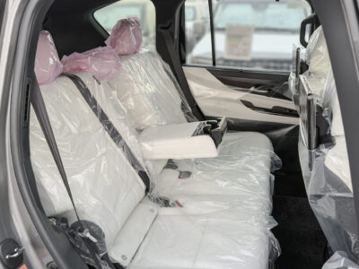 2026 Lexus LX700h Signature 3.5 Litres V6 Twin-Turbo Hybrid Engine Grey Beige SUV GCC Specs