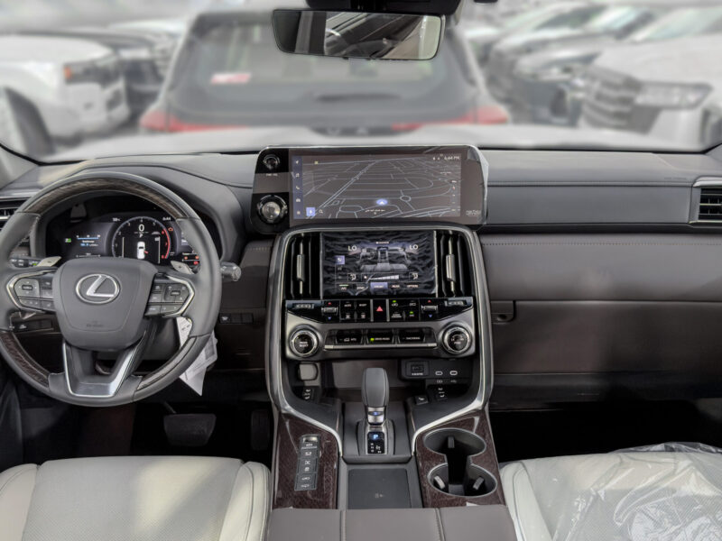 2026 Lexus LX700h Signature 3.5 Litres V6 Twin-Turbo Hybrid Engine Grey Beige SUV GCC Specs