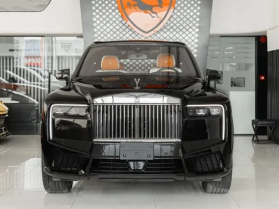 2026 Rolls Royce Cullinan SILVER BADGE 6.75 Litres Twin-Turbo V12 Engine Black Orange SUV