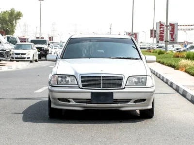 1998 Mercedes-Benz C-Class C200 2.0 Litres 4-cylinder Petrol Engine Silver Black Sedan Automatic