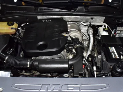 2023 MG RX8 Luxury 2.0L Turbos 4 Cylinders Petrol Engine Silver Black SUV GCC Specs Automatic