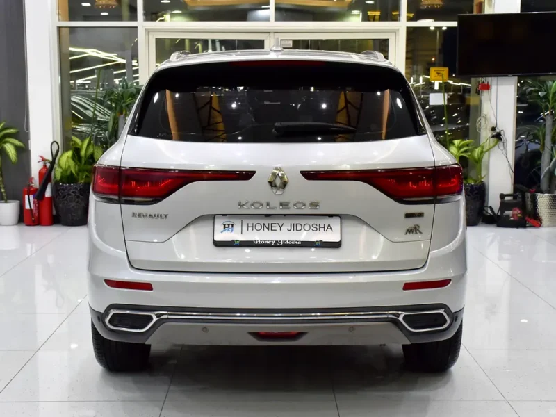 2023 Renault Koleos SE 4X4 2.5 Litres 4 Cylinders Petrol Engine White Black SUV GCC Specs