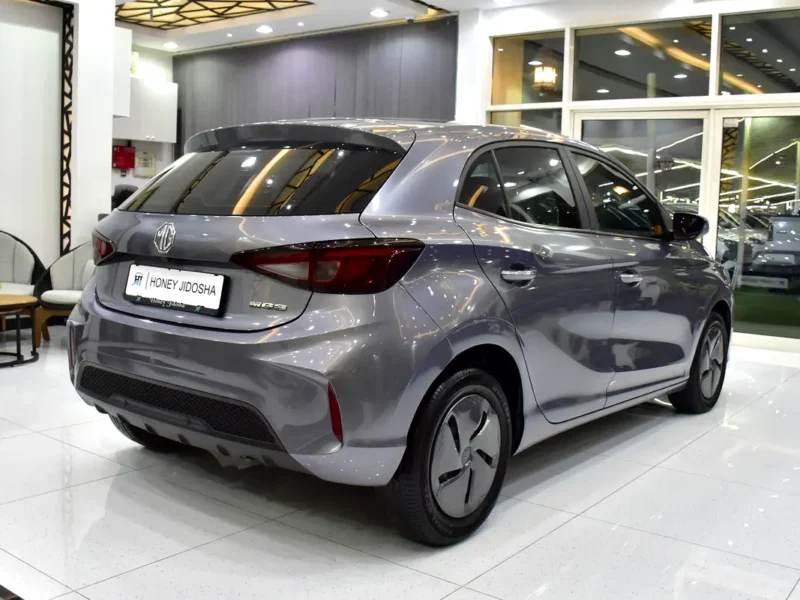 2025 MG MG3 Comfort 4 Cylinders Petrol Engine Grey Black Hatchback GCC Specs Automatic