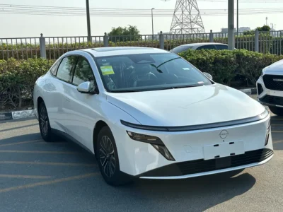 2026 Nissan N6 180 Max 4 Cylinders Plug-in Hybrid Engine White Black Sedan Chinese Specs