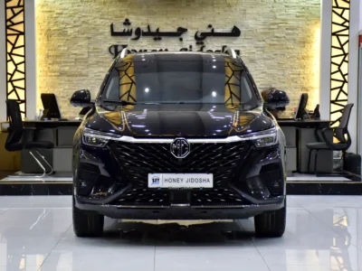 2025 MG RX5 Luxury 1.5L Turbocharged 4 Cylinders Petrol Engine Black Red Crossover GCC Specs