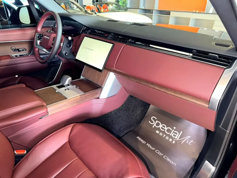 2024 Land Rover Range Rover HSE P530 8 Cylinders Petrol Engine Black Maroon SUV GCC Specs