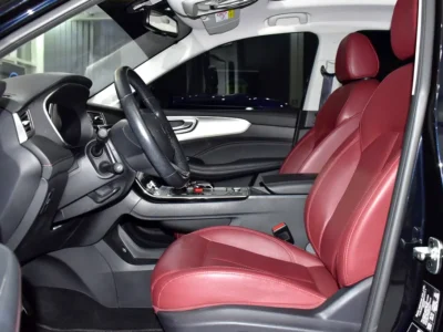 2025 MG RX5 Luxury 1.5L Turbocharged 4 Cylinders Petrol Engine Black Red Crossover GCC Specs
