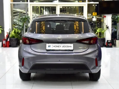 2025 MG MG3 Comfort 4 Cylinders Petrol Engine Grey Black Hatchback GCC Specs Automatic