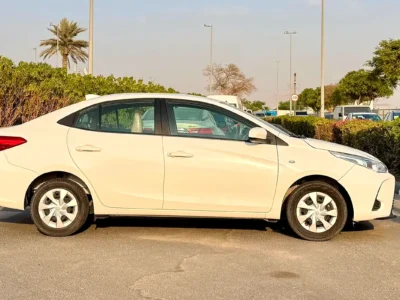 2022 Toyota Yaris 1.5L 4 Cylinders Petrol Engine White Beige Sedan GCC Specs Excellent Condition