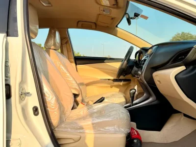 2022 Toyota Yaris 1.5L 4 Cylinders Petrol Engine White Beige Sedan GCC Specs Excellent Condition