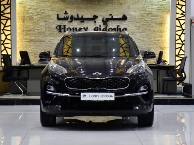 2019 Kia Sportage LX 4 Cylinders Petrol Engine Black tan SUV GCC Specs Automatic Transmission