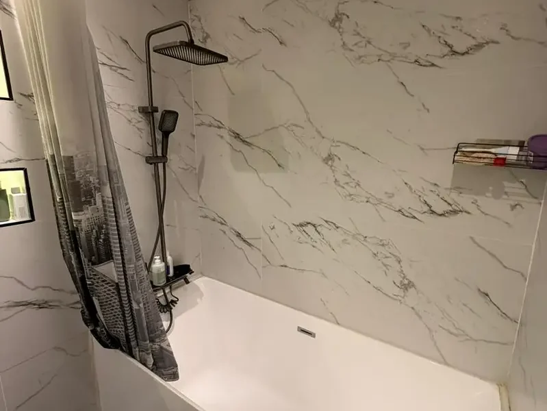 995 sqft Unfurnished 1BR Rented | Hub Canal 1 | Dubai Sports City