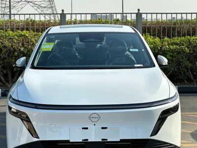 2026 Nissan N6 180 Max 4 Cylinders Plug-in Hybrid Engine White Black Sedan Chinese Specs
