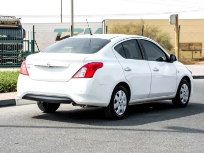 2023 Nissan Sunny SE 1.5 Litres 4 Cylinders Petrol Engine White Beige Sedan GCC Specs
