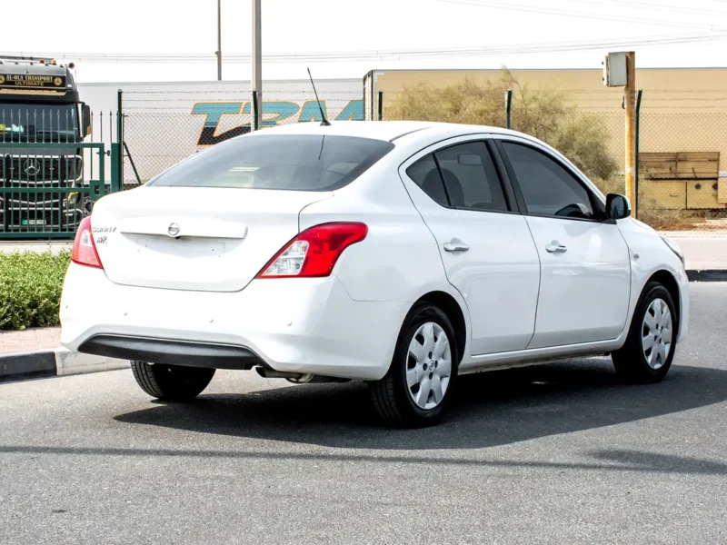 2023 Nissan Sunny SE 1.5 Litres 4 Cylinders Petrol Engine White Beige Sedan GCC Specs