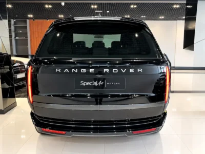 2024 Land Rover Range Rover HSE P530 8 Cylinders Petrol Engine Black Maroon SUV GCC Specs
