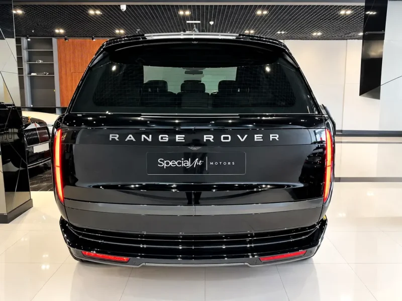 2024 Land Rover Range Rover HSE P530 8 Cylinders Petrol Engine Black Maroon SUV GCC Specs