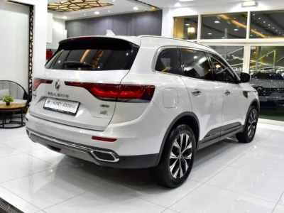 2023 Renault Koleos SE 4X4 2.5 Litres 4 Cylinders Petrol Engine White Black SUV GCC Specs