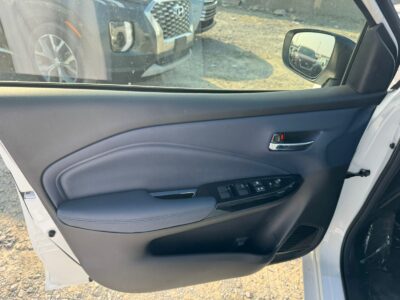 2023 Suzuki Baleno 1.5-liter 4-Cylinder Petrol Engine White Black Hatchback GCC Specs