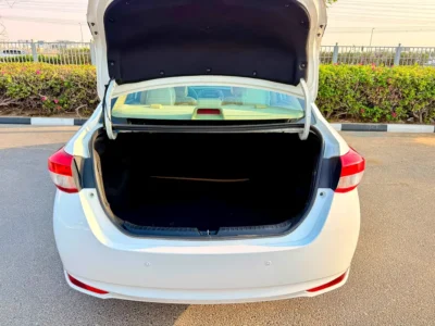 2022 Toyota Yaris 1.5L 4 Cylinders Petrol Engine White Beige Sedan GCC Specs Excellent Condition