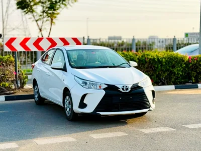 2022 Toyota Yaris 1.5L 4 Cylinders Petrol Engine White Beige Sedan GCC Specs Excellent Condition