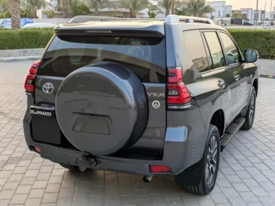 2022 Toyota Prado VXR 4.0 Litres 6 Cylinders Petrol Engine Grey Beige SUV Full Option GCC Specs