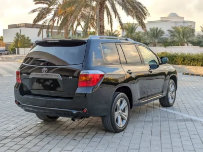 2009 Toyota Highlander 3.5 Litres V6 Petrol Engine Black Beige Reliable Family SUV GCC Specs