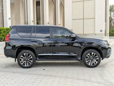2021 Toyota Prado TXL 2.7 Litres 4 Cylinders Petrol Engine Black Beige SUV EXCELLENT CONDITION
